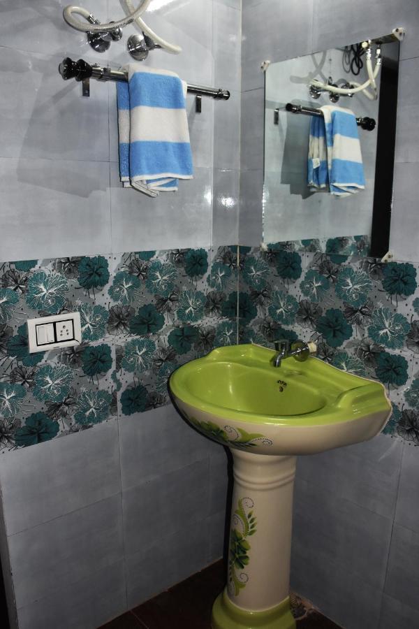 Corbett Bhavesh Home Stay Jhirna Екстер'єр фото