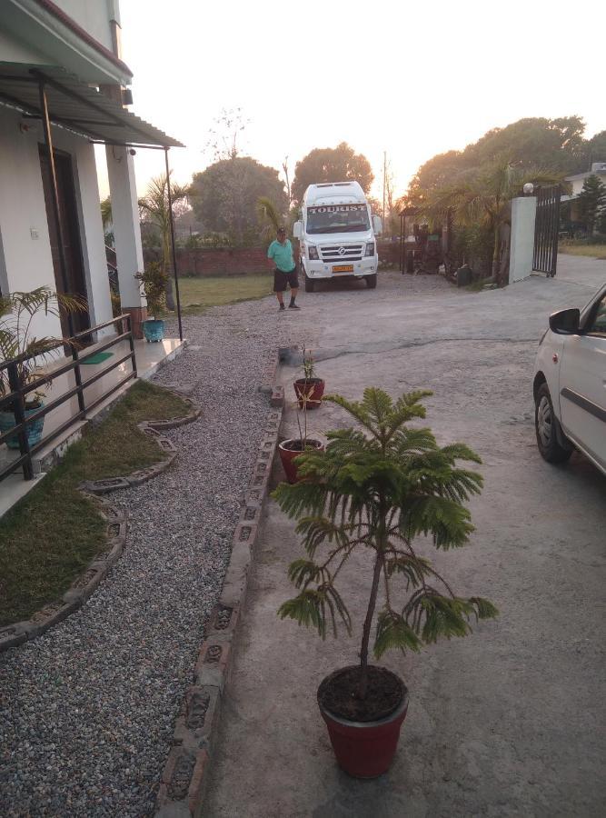 Corbett Bhavesh Home Stay Jhirna Екстер'єр фото